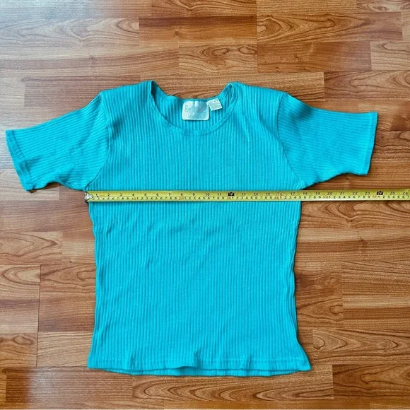 4/$15 Reitmans aqua t-shirt ribbed top - Picture 3 of 6